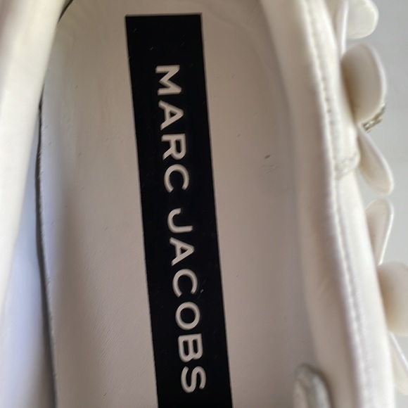 MARC JACOBS WHITE DAISY SNEAKERS - Picture 7 of 11